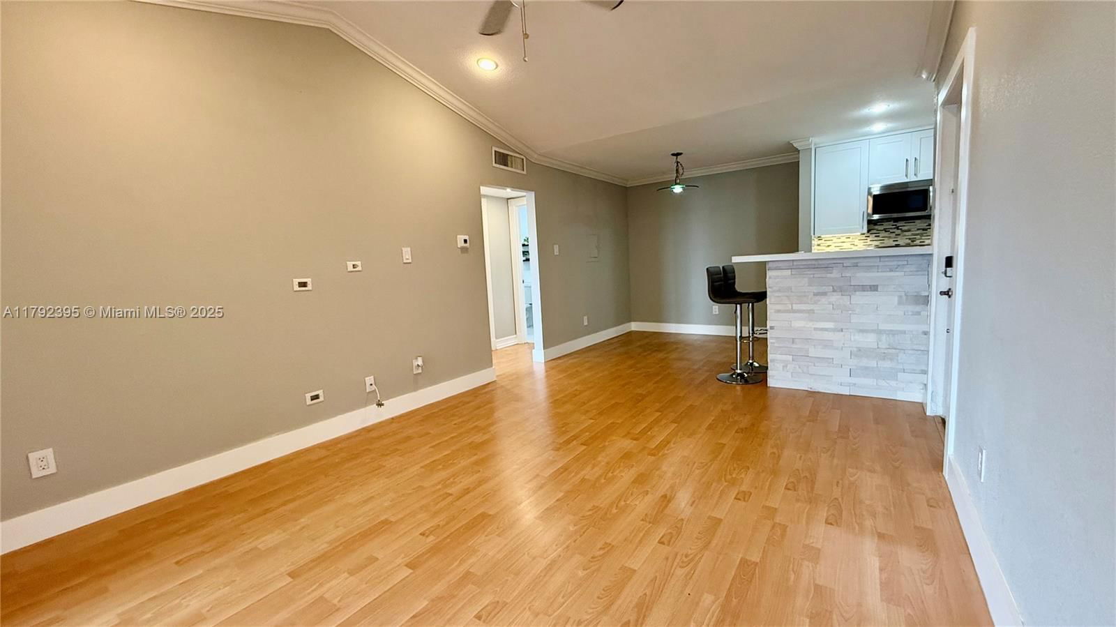 Real estate property located at 15330 106th Ter #921, Miami-dade, Hammocks Trails Condo, Miami, FL