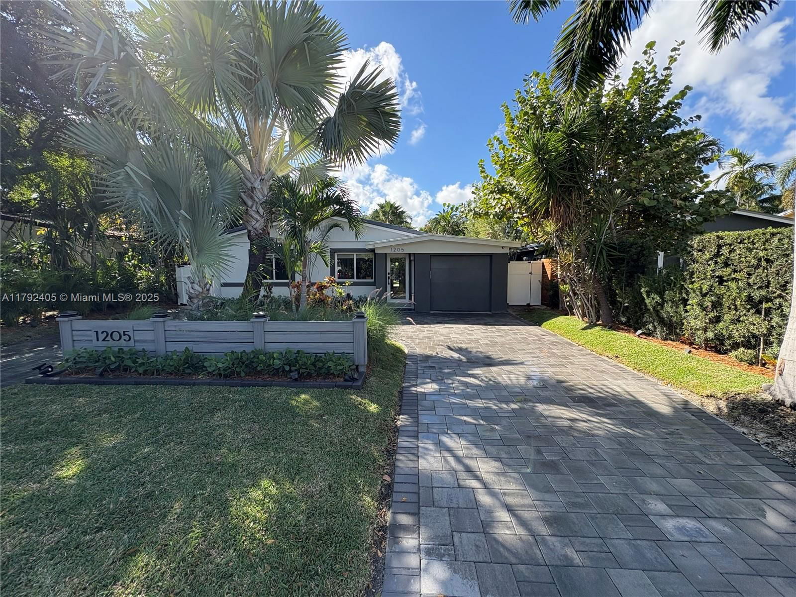 Real estate property located at 1205 17th Ter, Broward, Progresso, Fort Lauderdale, FL