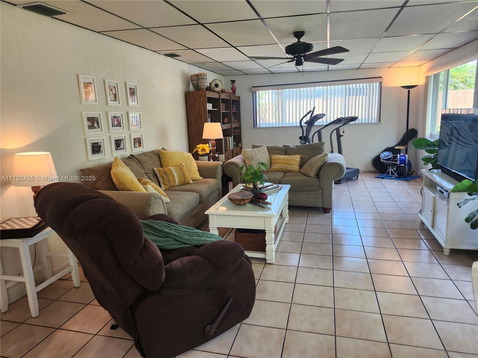 Real estate property located at 8750 42nd St, Miami-dade, Tropical Highlands 2nd Ad, Miami, FL