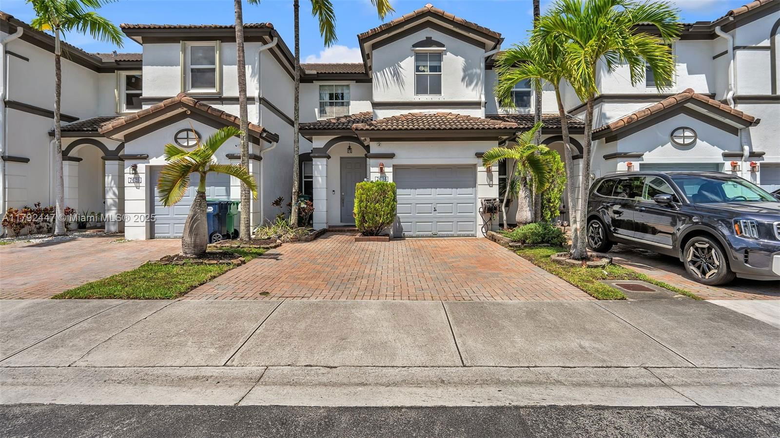 Real estate property located at 7634 114th Path, Miami-dade, Doral Isles North Sec Two, Doral, FL