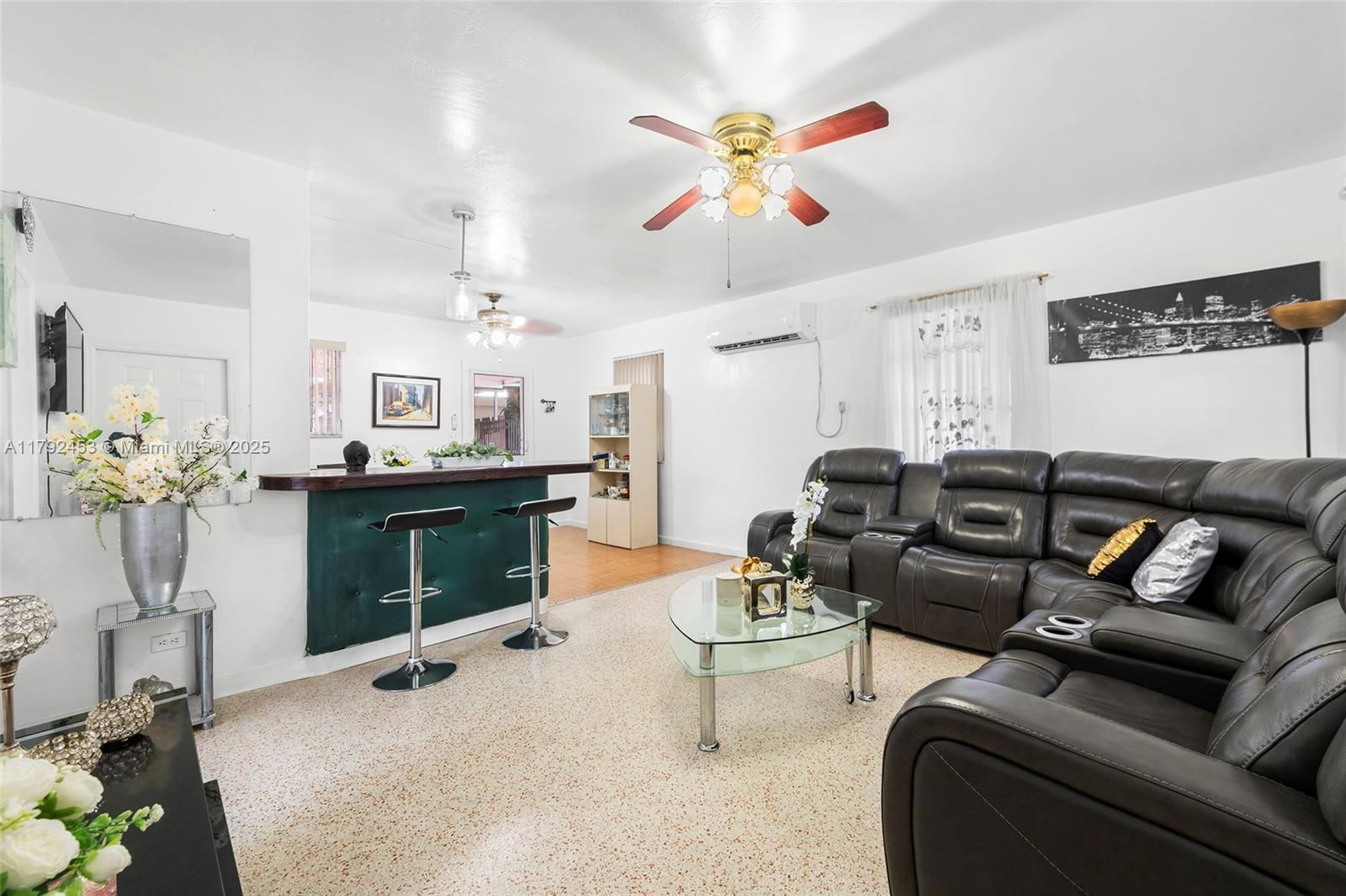 Real estate property located at 171 Curtiss Dr, Miami-dade, Hialeah 3rd Addn, Hialeah, FL