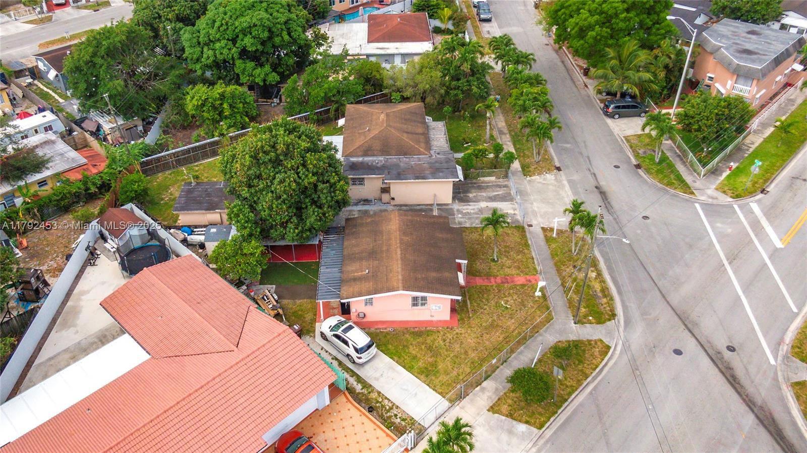 Real estate property located at 171 Curtiss Dr, Miami-dade, Hialeah 3rd Addn, Hialeah, FL