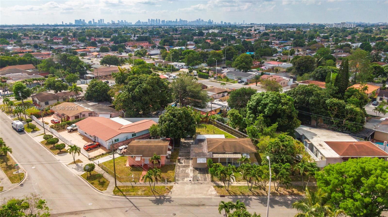 Real estate property located at 171 Curtiss Dr, Miami-dade, Hialeah 3rd Addn, Hialeah, FL