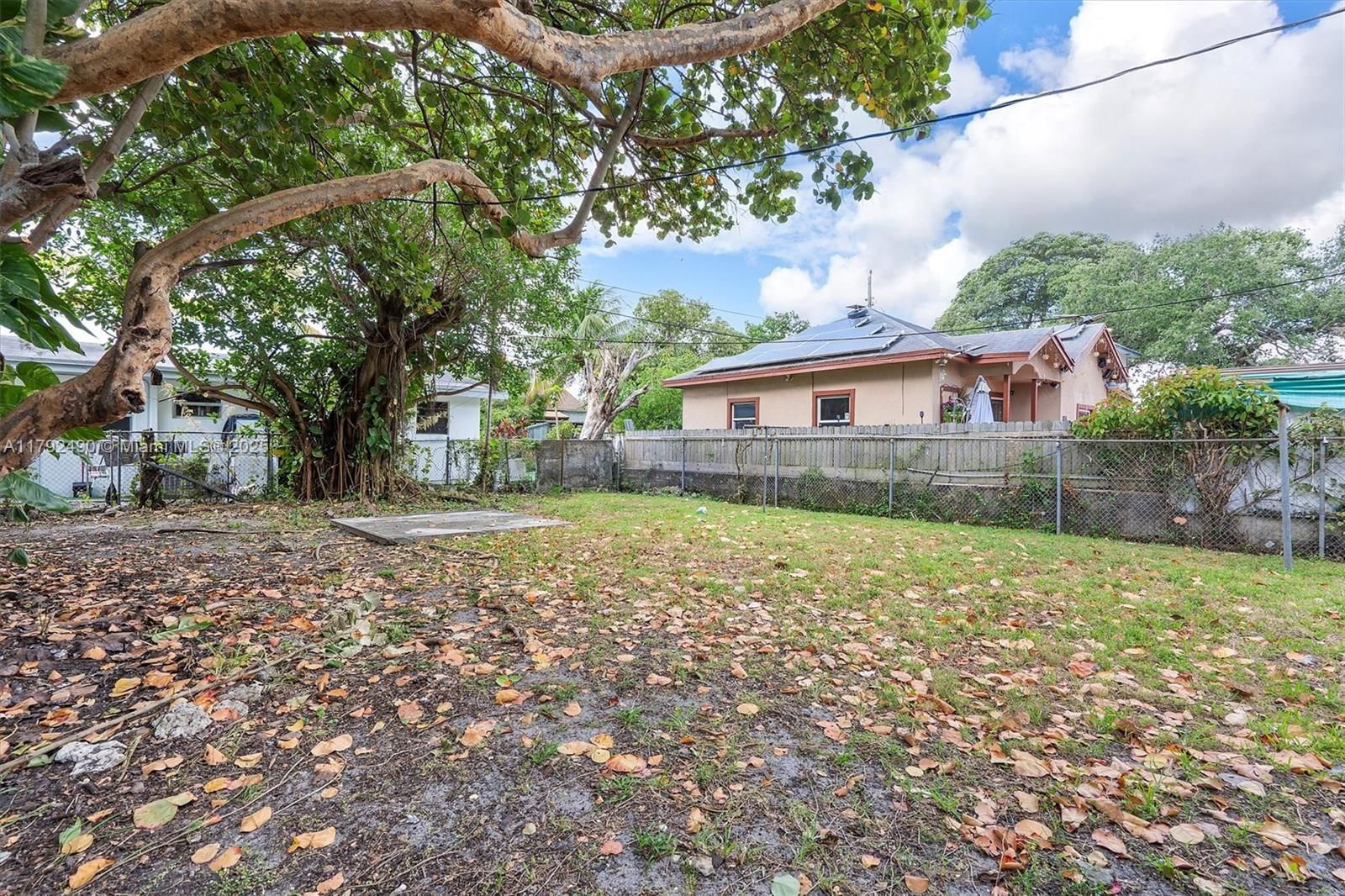 Real estate property located at 1810 47th St, Miami-dade, 17th Ave Manor, Miami, FL