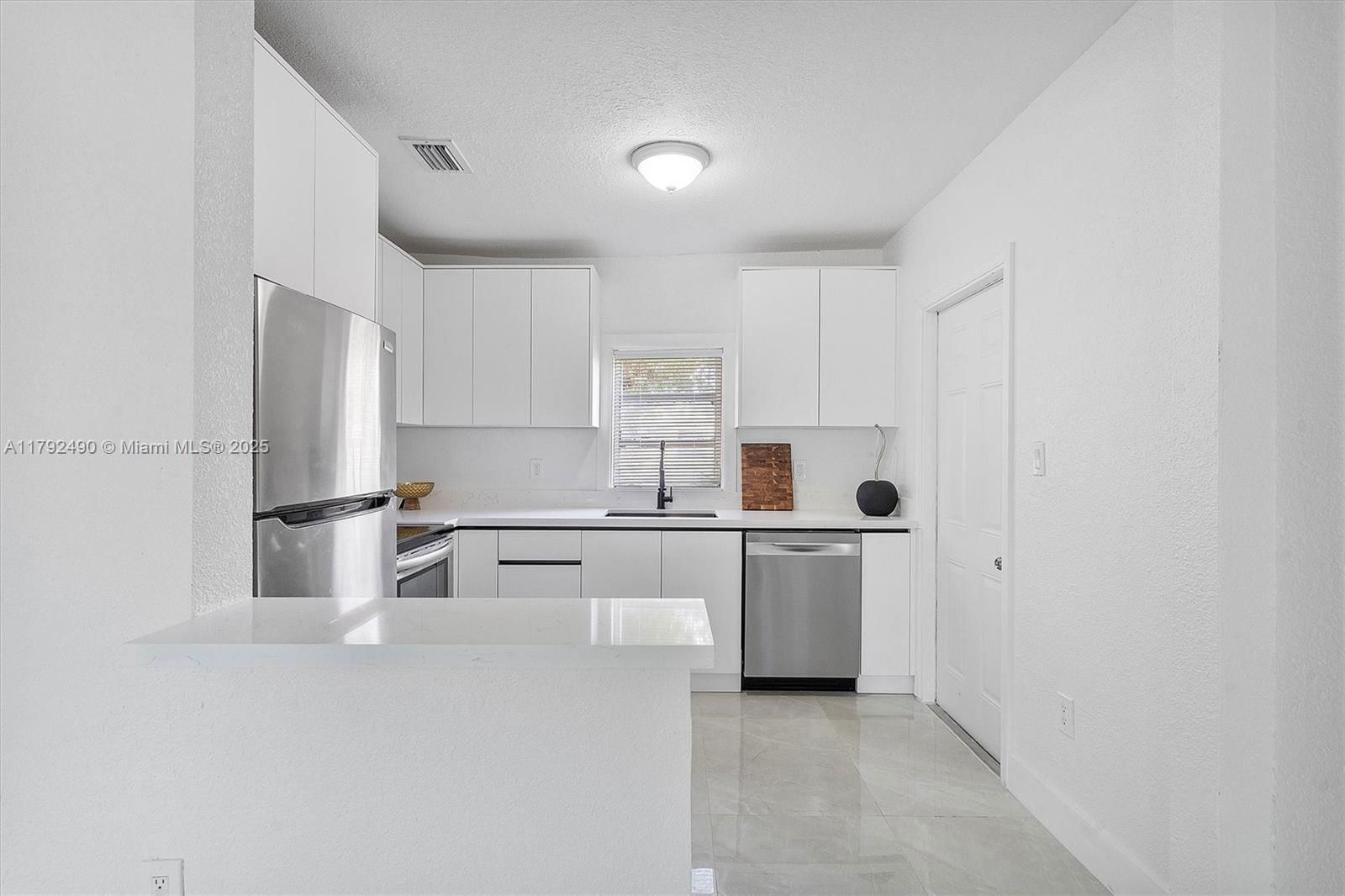 Real estate property located at 1810 47th St, Miami-dade, 17th Ave Manor, Miami, FL