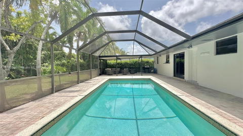 Real estate property located at 19241 93rd Rd, Miami-dade, Whispering Pines Est Sec, Cutler Bay, FL