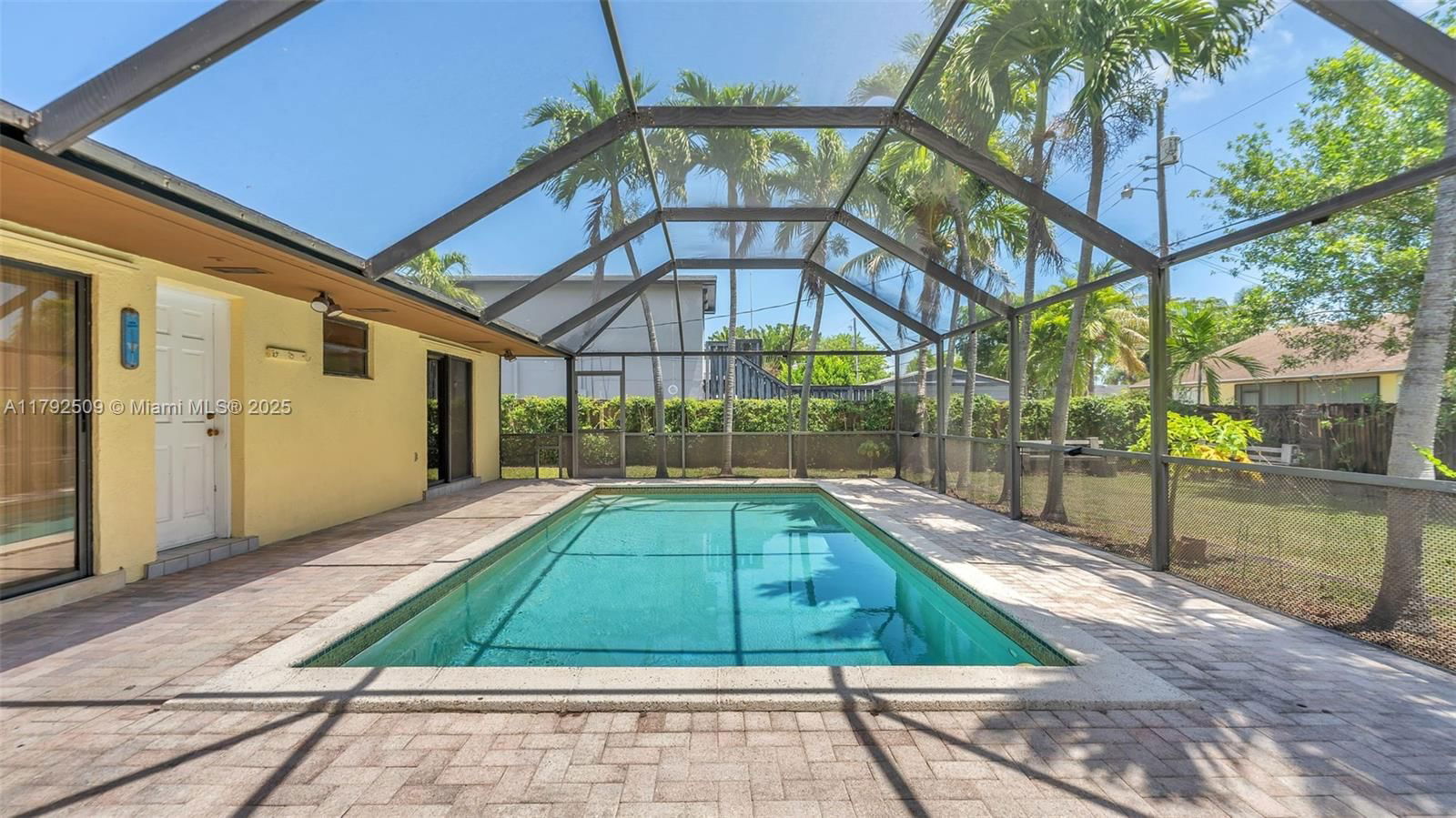 Real estate property located at 19241 93rd Rd, Miami-dade, Whispering Pines Est Sec, Cutler Bay, FL