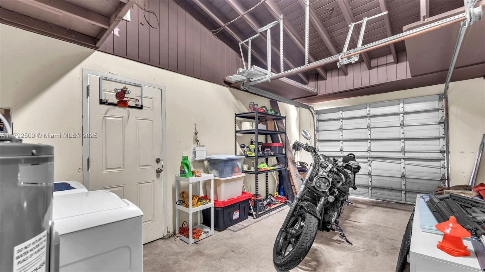 Real estate property located at 19241 93rd Rd, Miami-dade, Whispering Pines Est Sec, Cutler Bay, FL