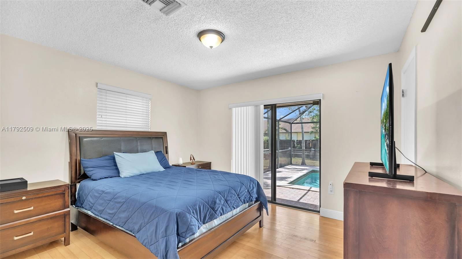 Real estate property located at 19241 93rd Rd, Miami-dade, Whispering Pines Est Sec, Cutler Bay, FL