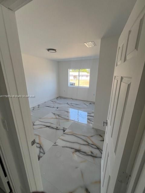 Real estate property located at 16315 107th Ave, Miami-dade, Fairway Plaza, Miami, FL