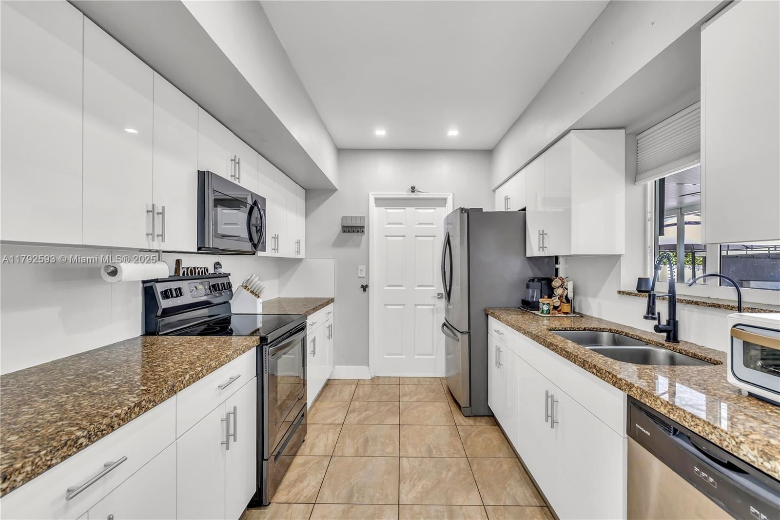 Real estate property located at 1361 98th Ter, Miami-dade, North Shore Gardens, Miami, FL