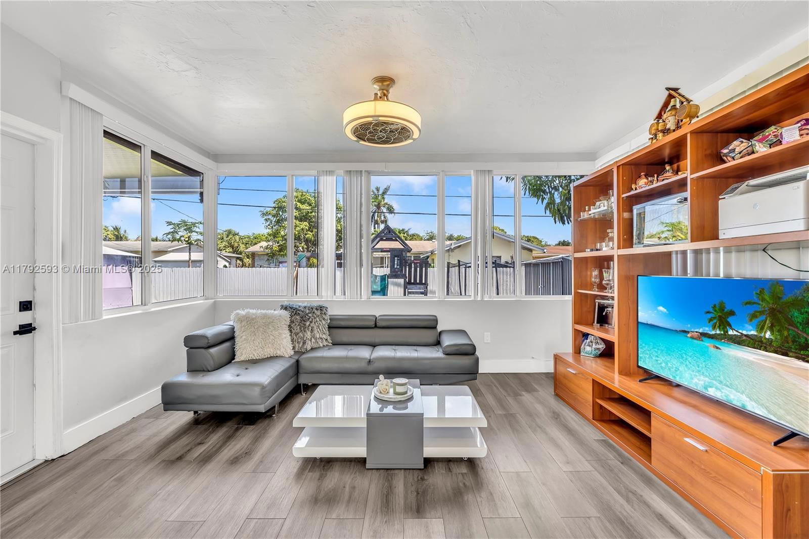 Real estate property located at 1361 98th Ter, Miami-dade, North Shore Gardens, Miami, FL