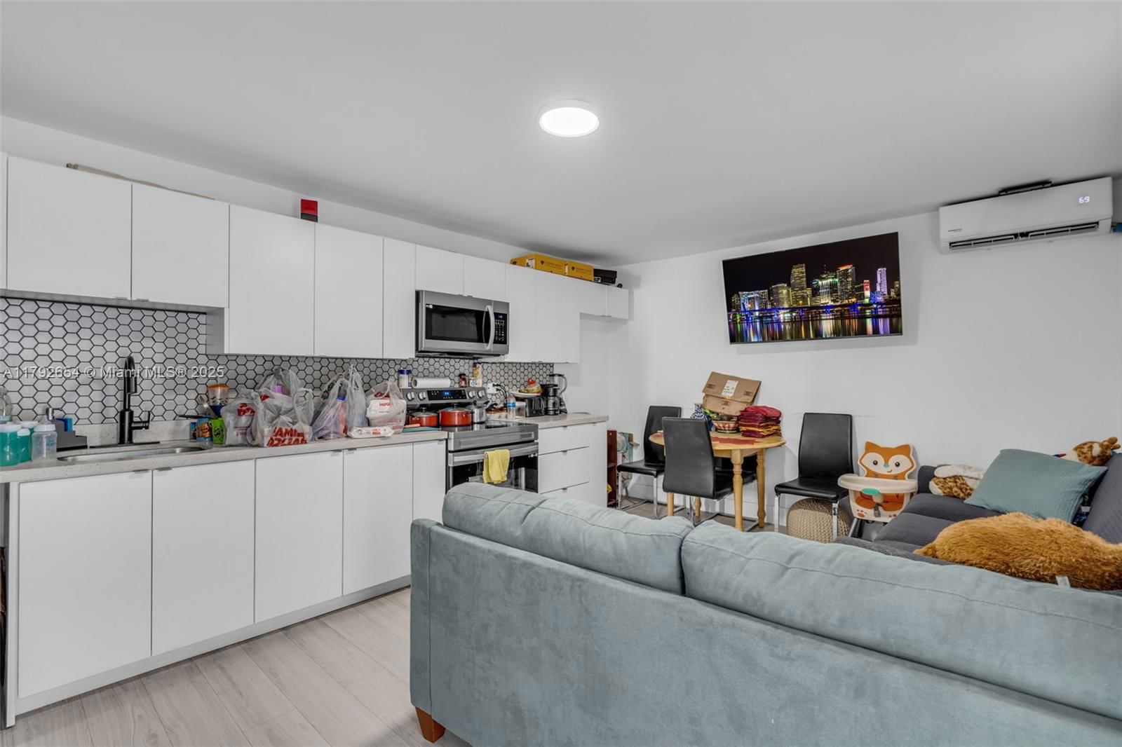 Real estate property located at 9000 25th Ave, Miami-dade, Oxford Park, Miami, FL