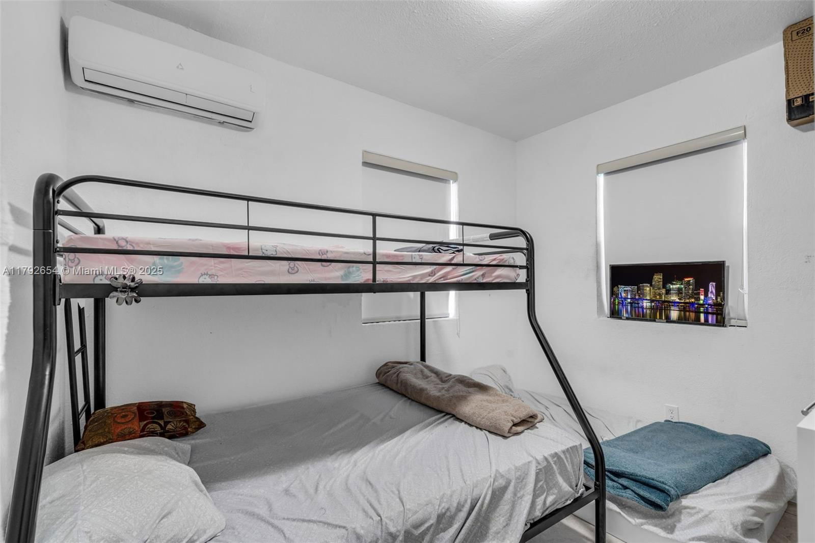 Real estate property located at 9000 25th Ave, Miami-dade, Oxford Park, Miami, FL