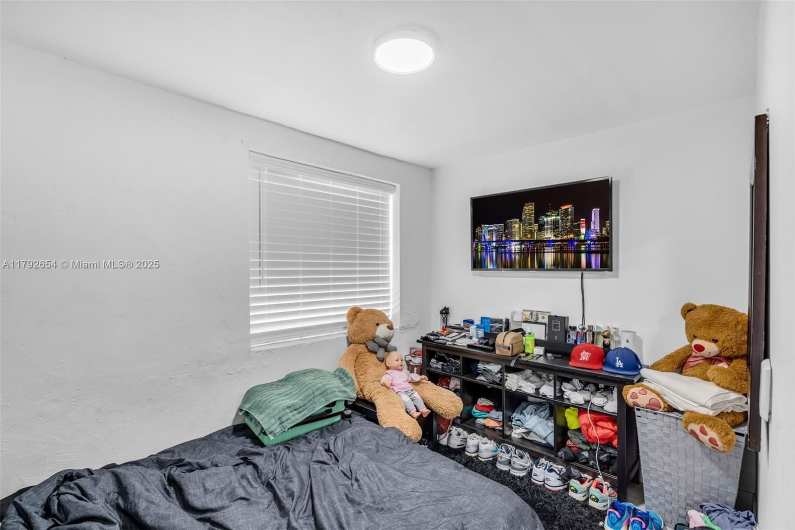 Real estate property located at 9000 25th Ave, Miami-dade, Oxford Park, Miami, FL