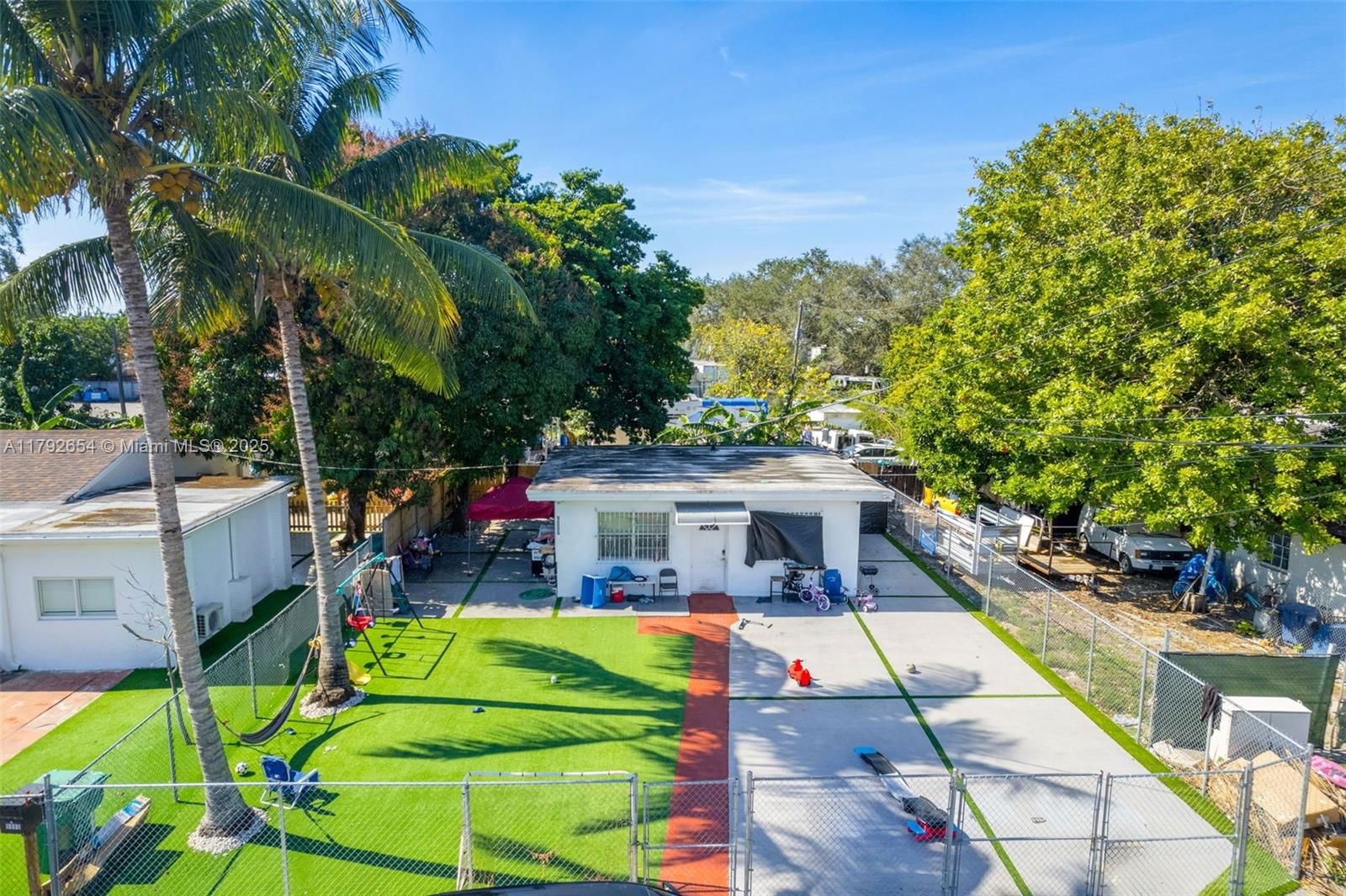 Real estate property located at 9000 25th Ave, Miami-dade, Oxford Park, Miami, FL