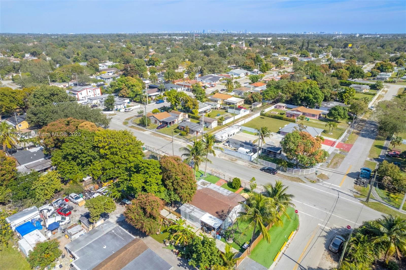 Real estate property located at 9000 25th Ave, Miami-dade, Oxford Park, Miami, FL