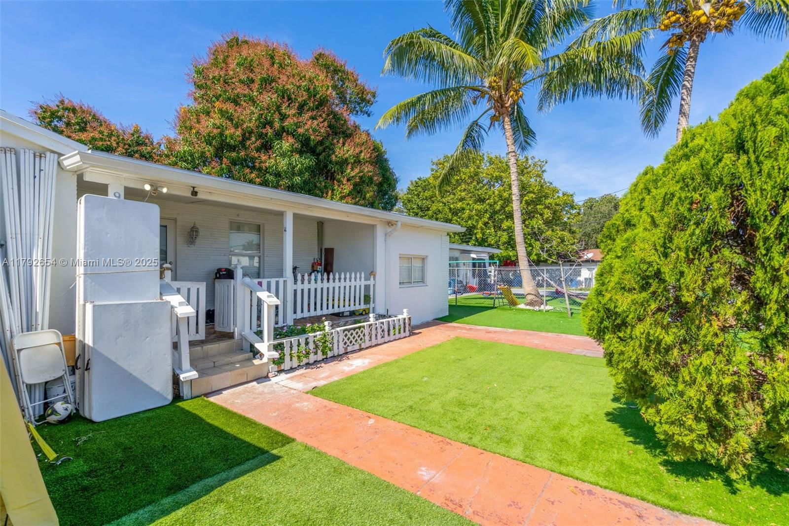 Real estate property located at 9000 25th Ave, Miami-dade, Oxford Park, Miami, FL