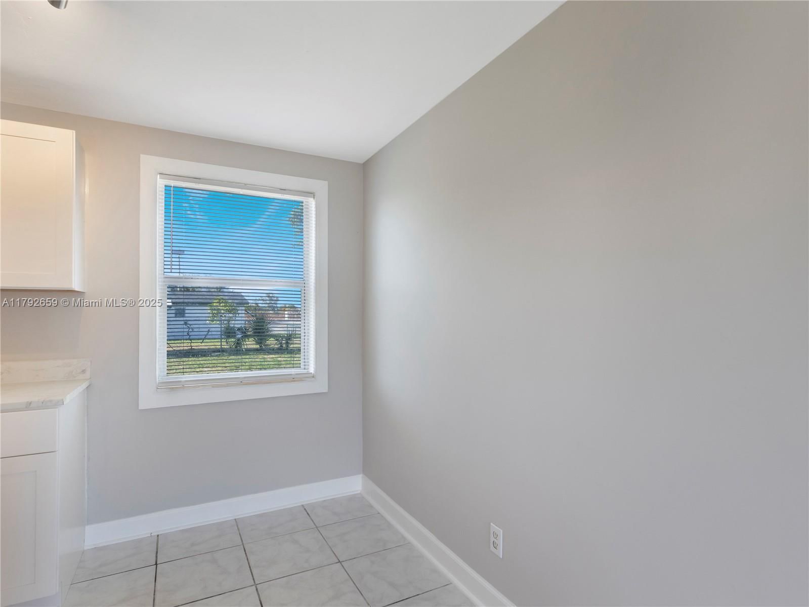 Real estate property located at 215 11th Ave, Palm Beach, Poinciana Heights, Boynton Beach, FL
