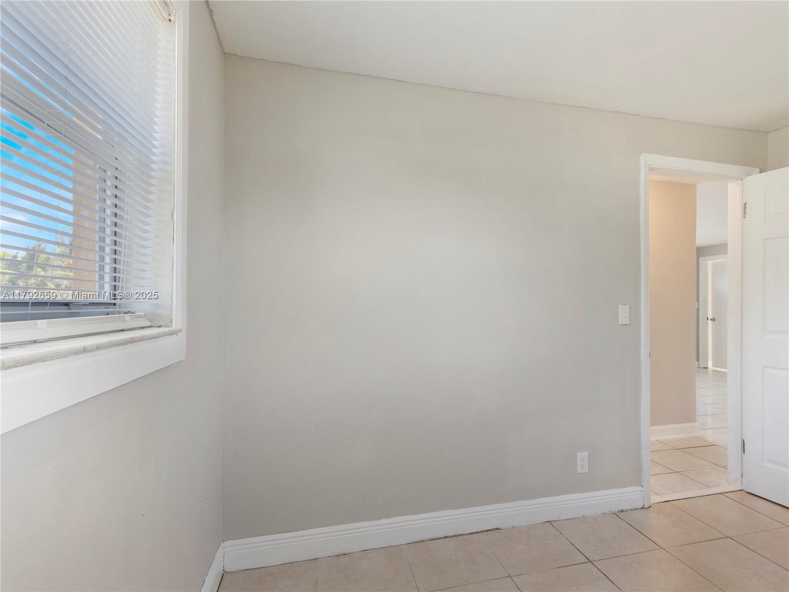 Real estate property located at 215 11th Ave, Palm Beach, Poinciana Heights, Boynton Beach, FL