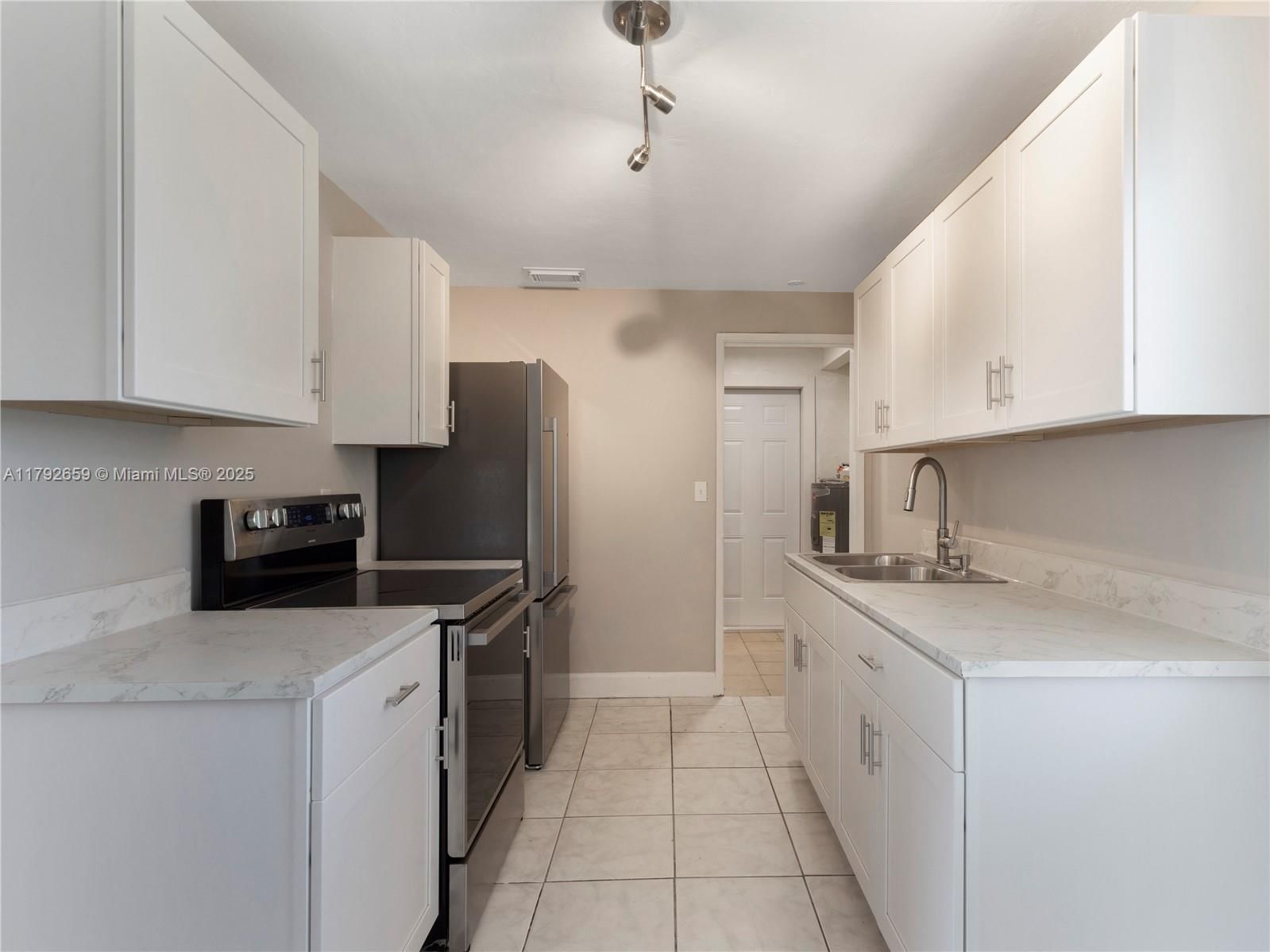 Real estate property located at 215 11th Ave, Palm Beach, Poinciana Heights, Boynton Beach, FL