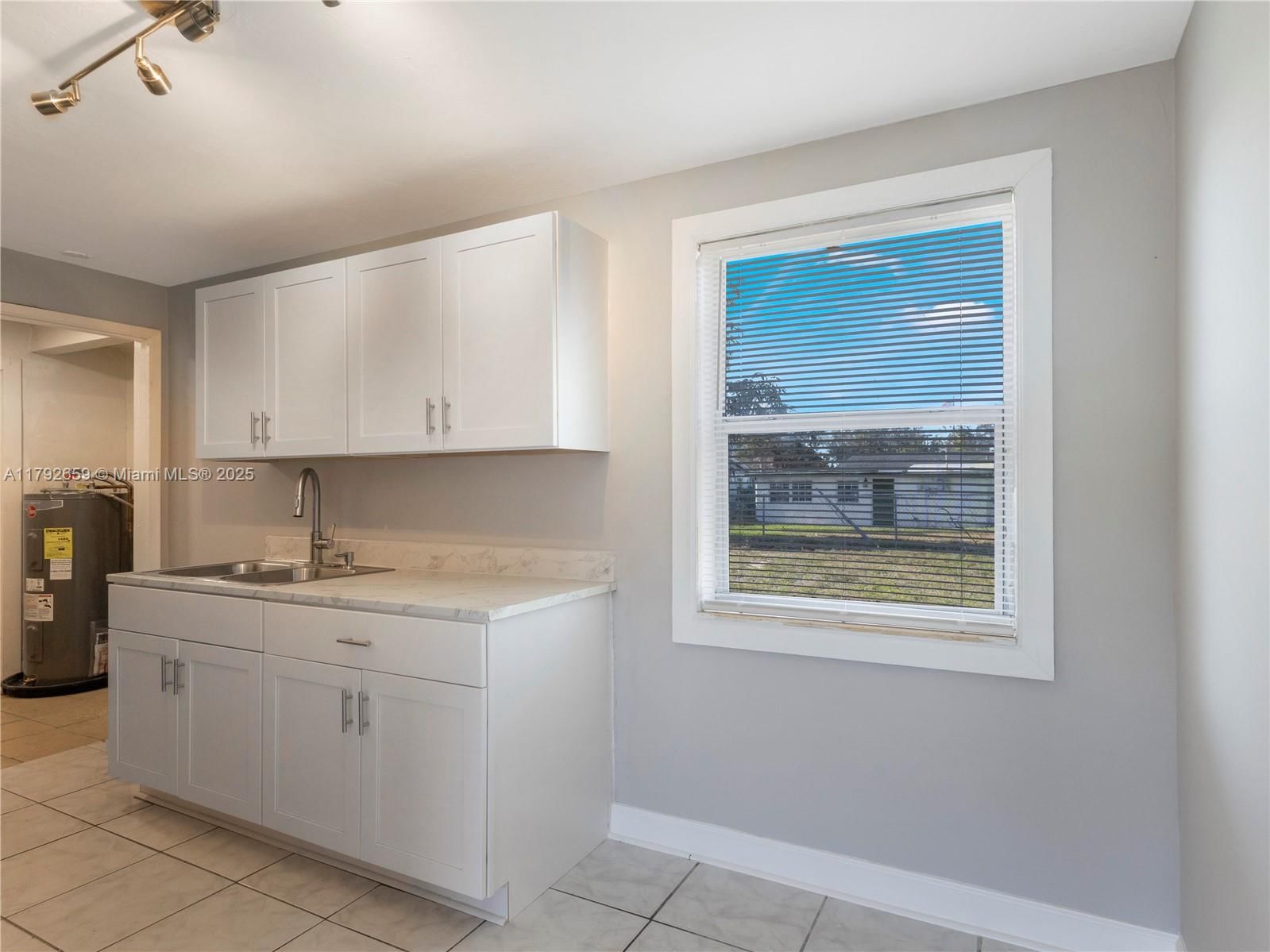 Real estate property located at 215 11th Ave, Palm Beach, Poinciana Heights, Boynton Beach, FL