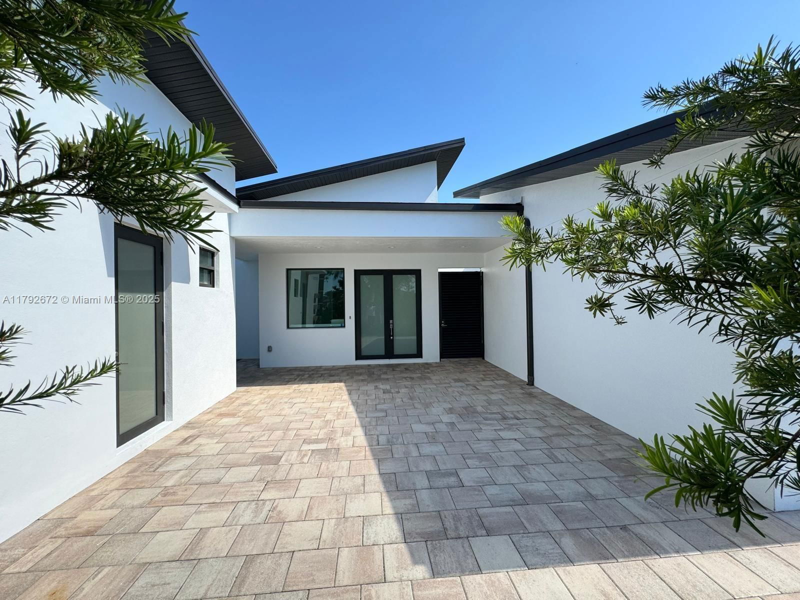Real estate property located at 3823 3rd ST, Lee, Cape Coral, Cape Coral, FL