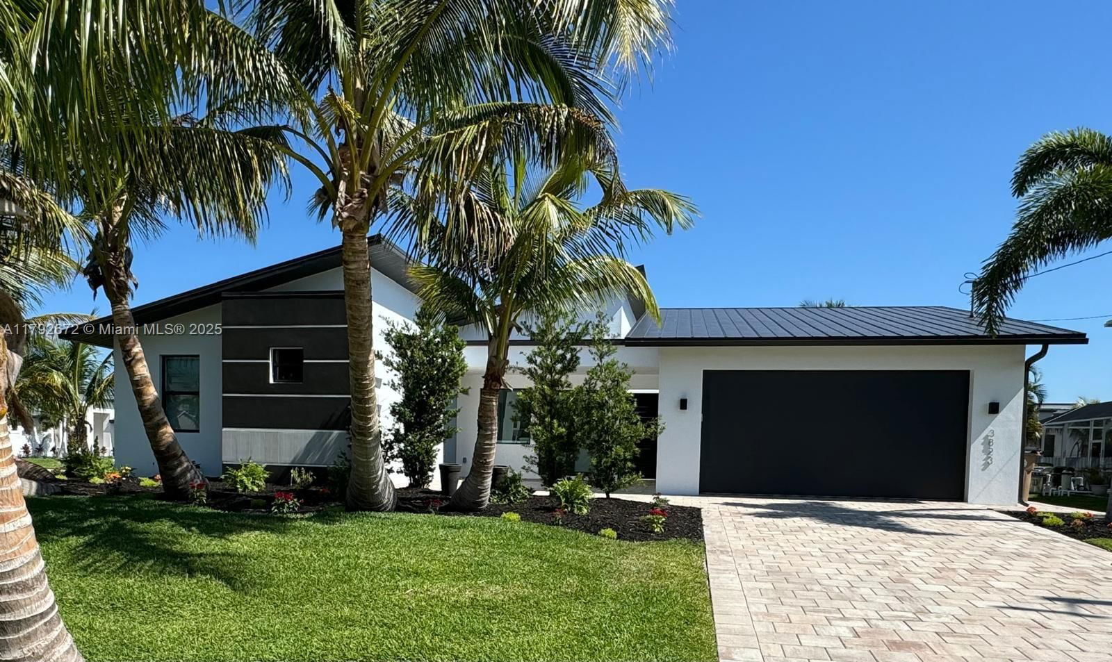 Real estate property located at 3823 3rd ST, Lee, Cape Coral, Cape Coral, FL