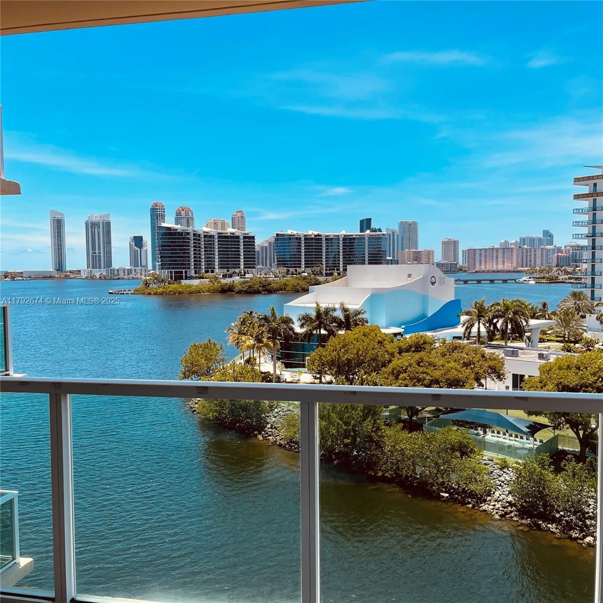 Real estate property located at 3330 190th St #716, Miami-dade, Aventura Marina Condo Num, Aventura, FL