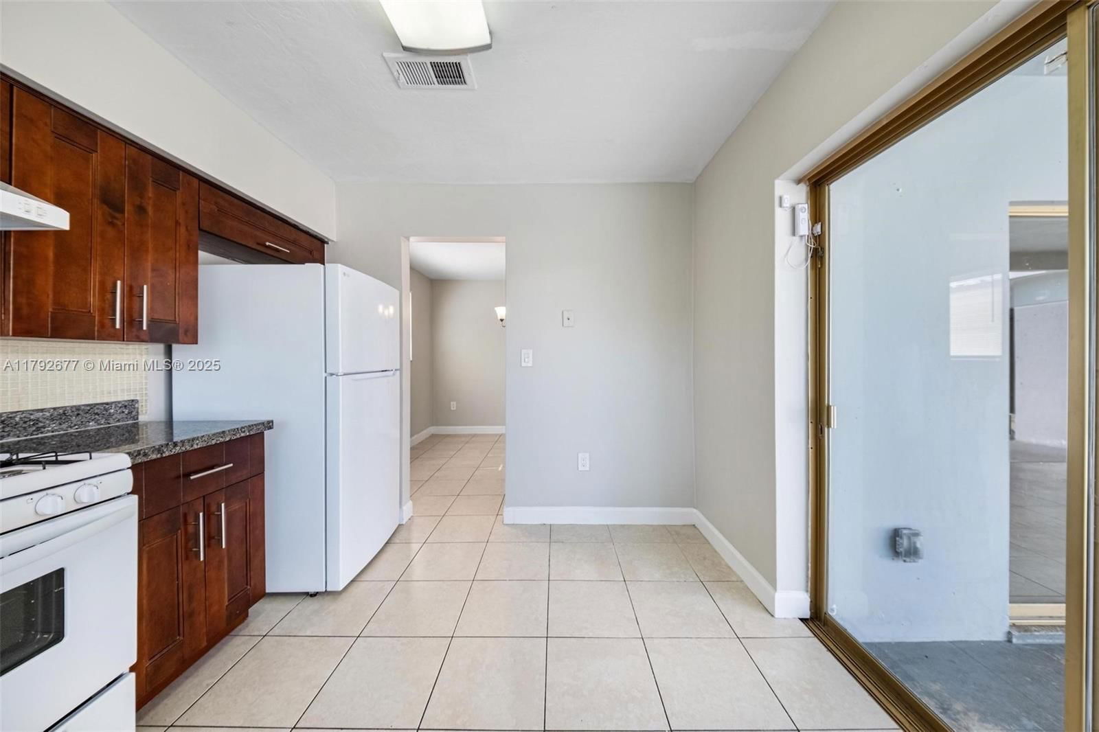 Real estate property located at 6620 21st Ct, Broward, Sunrise Golf Village Sec, Sunrise, FL