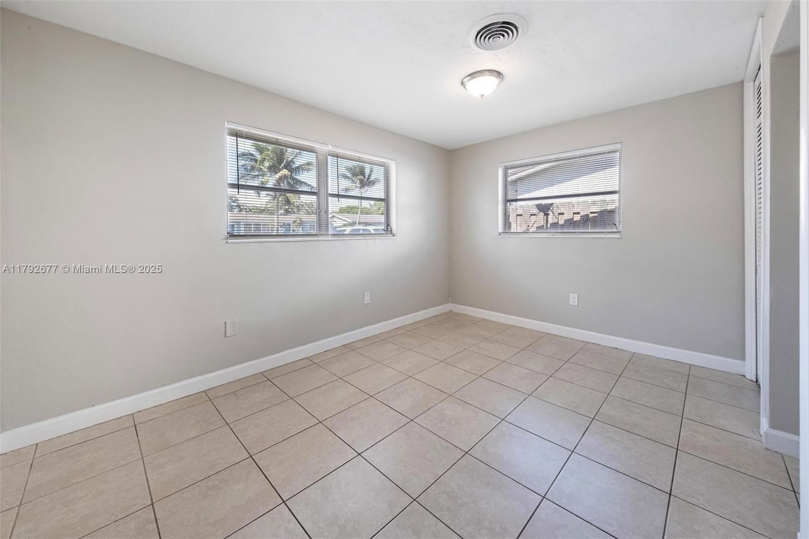 Real estate property located at 6620 21st Ct, Broward, Sunrise Golf Village Sec, Sunrise, FL