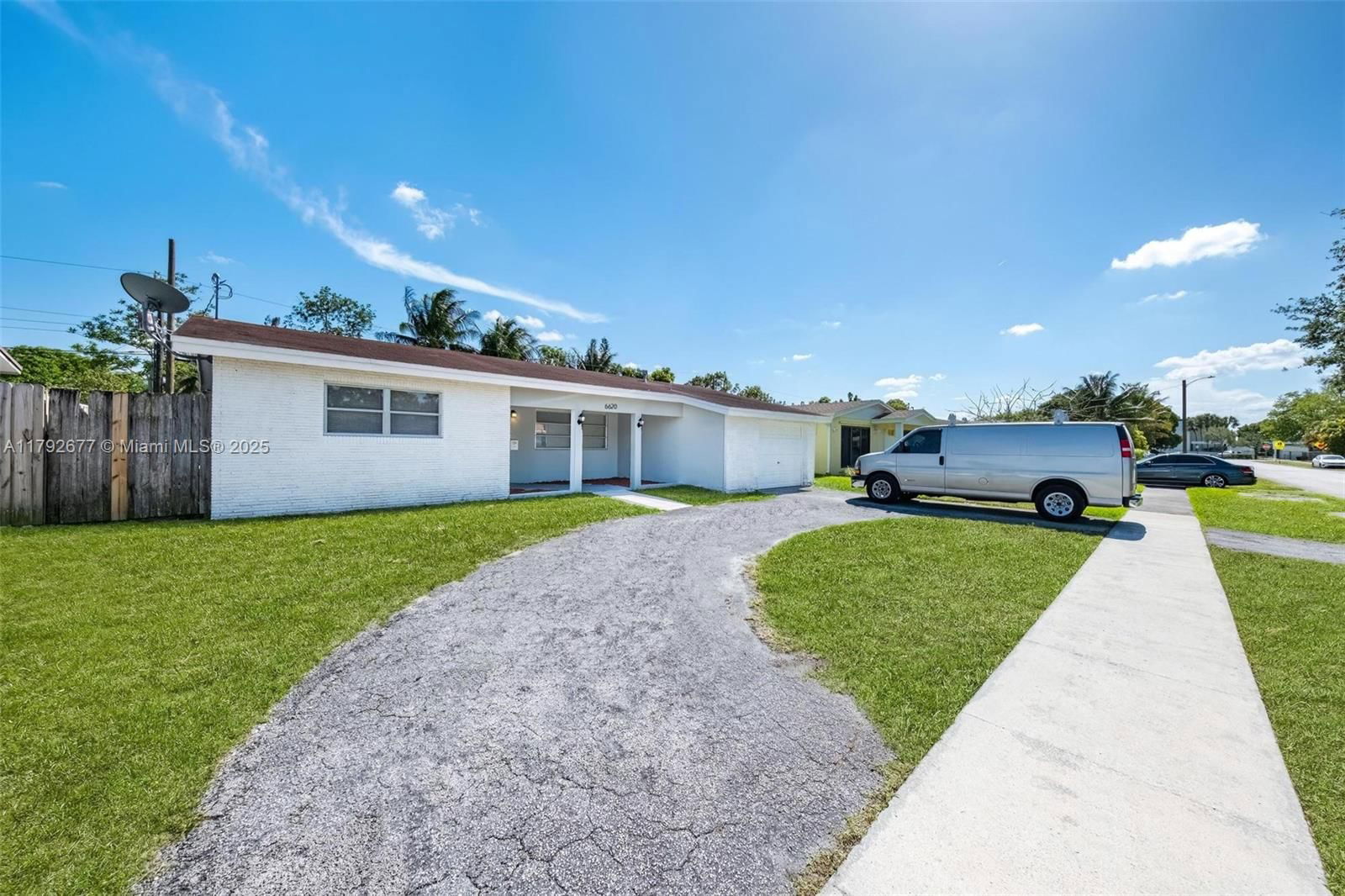 Real estate property located at 6620 21st Ct, Broward, Sunrise Golf Village Sec, Sunrise, FL