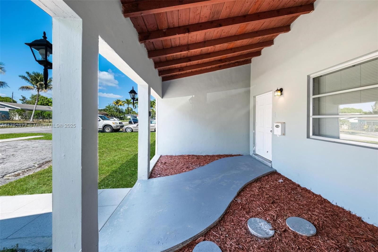 Real estate property located at 6620 21st Ct, Broward, Sunrise Golf Village Sec, Sunrise, FL