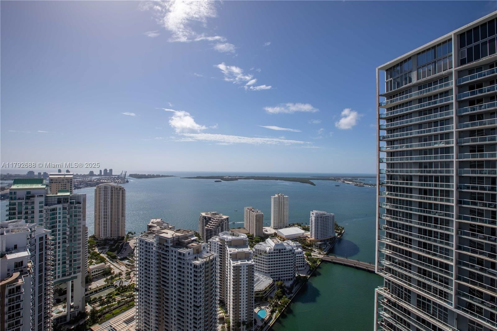 Real estate property located at 475 Brickell Ave #5007, Miami-dade, Icon Brickell Condo No 1, Miami, FL