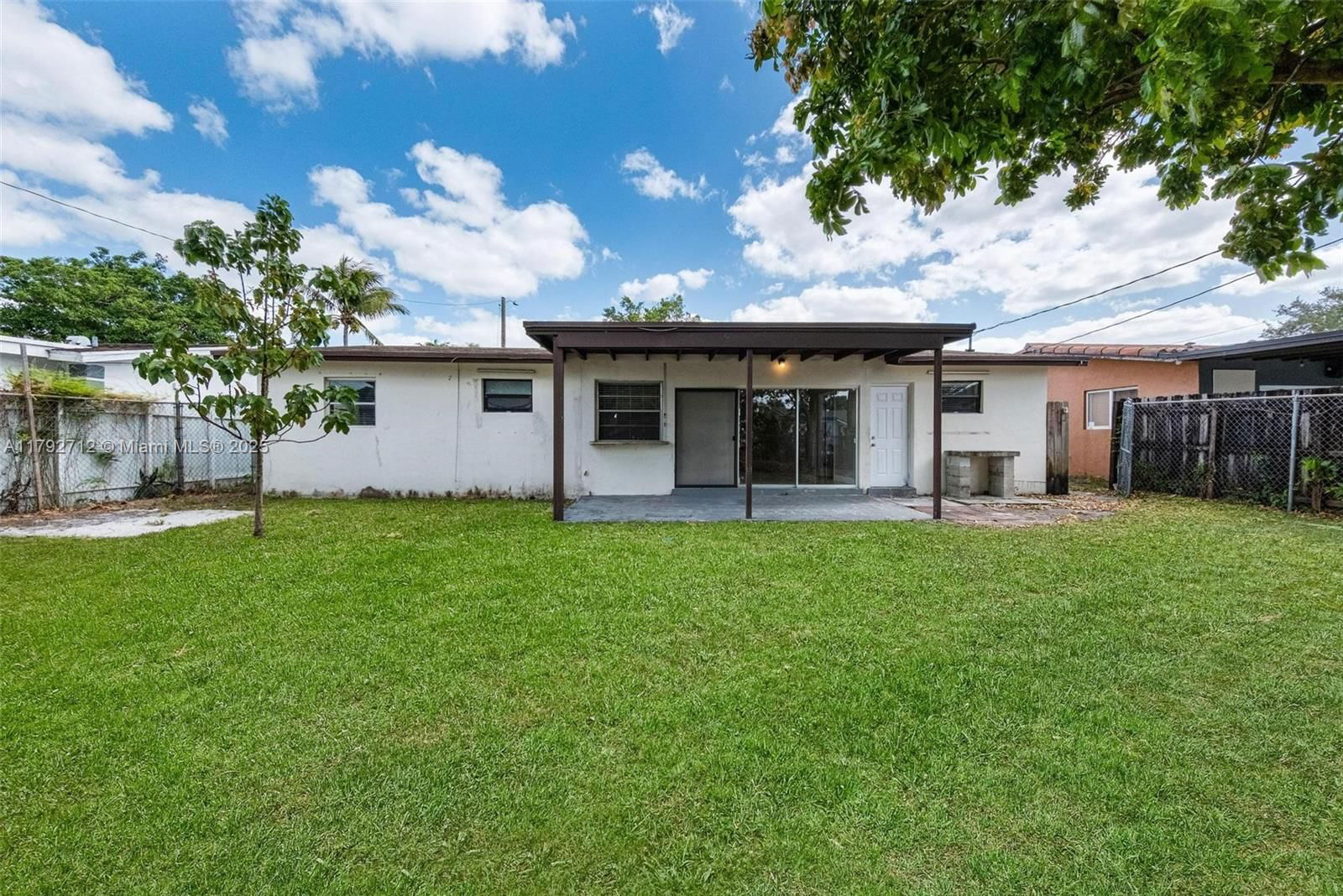 Real estate property located at 7817 Madeira St, Broward, Miramar Sec 12, Miramar, FL