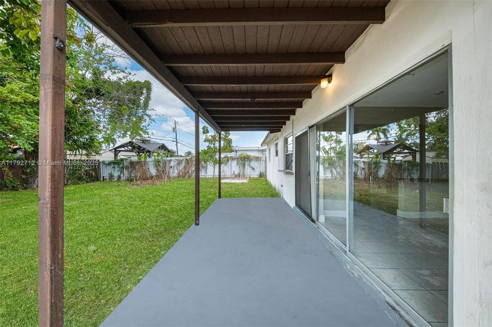 Real estate property located at 7817 Madeira St, Broward, Miramar Sec 12, Miramar, FL