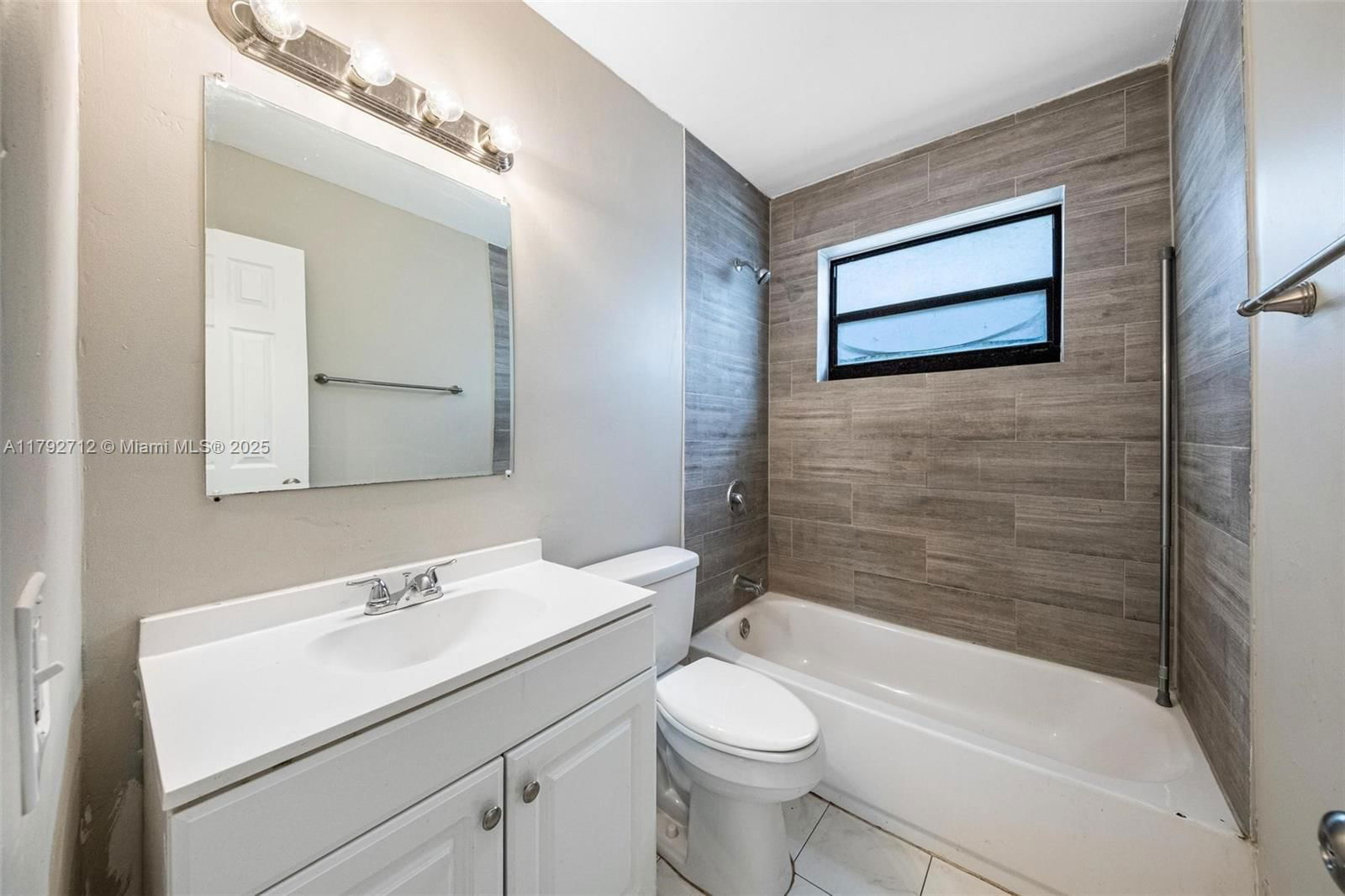 Real estate property located at 7817 Madeira St, Broward, Miramar Sec 12, Miramar, FL