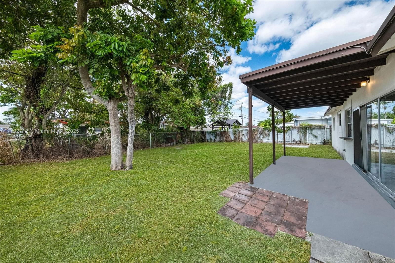 Real estate property located at 7817 Madeira St, Broward, Miramar Sec 12, Miramar, FL
