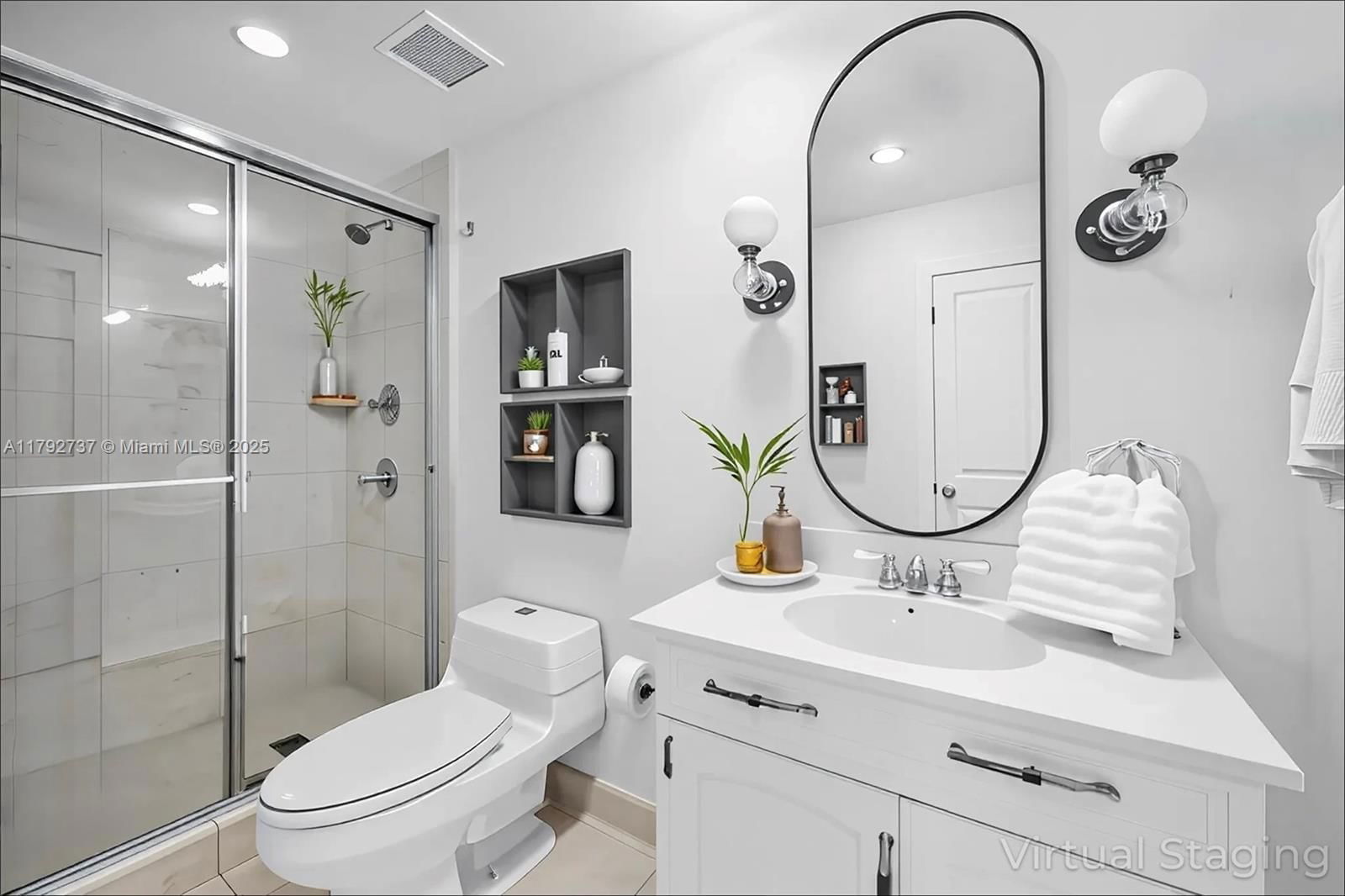 Real estate property located at 3530 MYSTIC POINTE DR #2106, Miami-dade, Mystic Pointe Tower 500 C, Aventura, FL