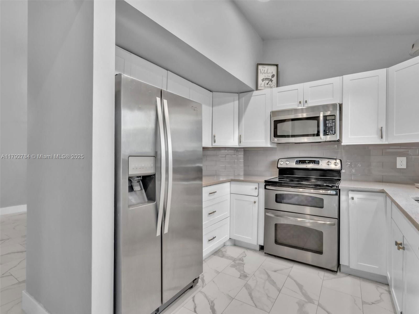 Real estate property located at 2124 Discovery Cir W, Broward, Discovery Pointe, Deerfield Beach, FL