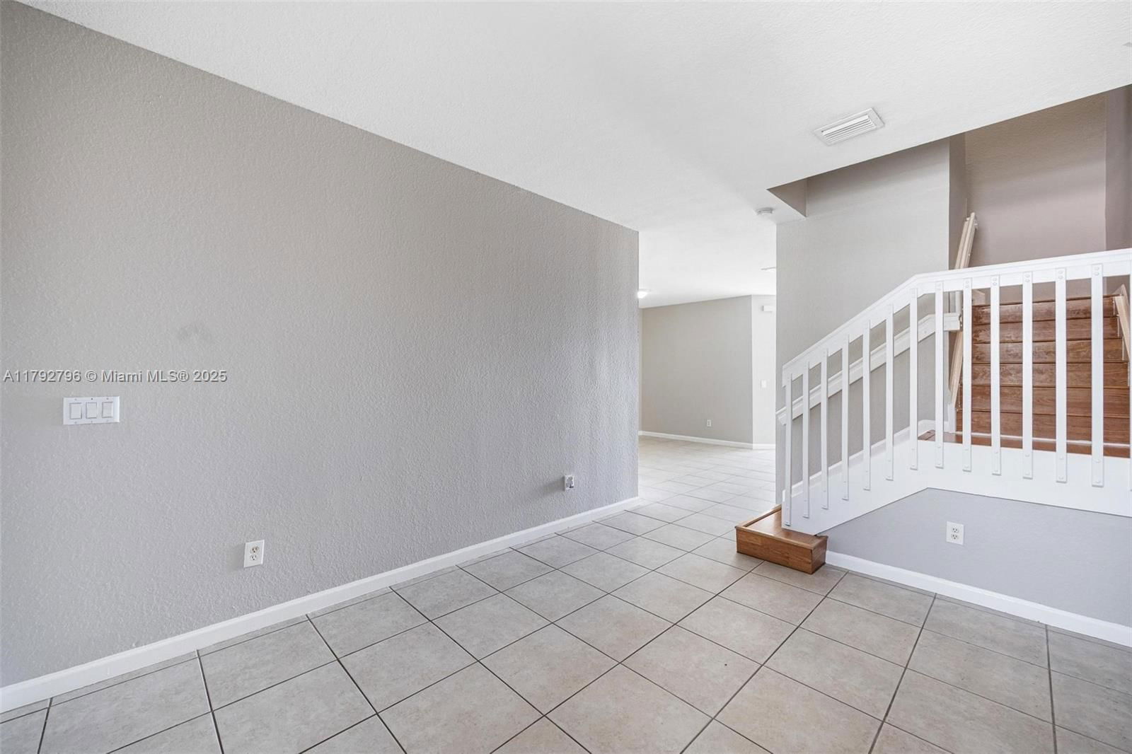 Real estate property located at 433 21st Ter, Miami-dade, Portofino Villas West, Homestead, FL