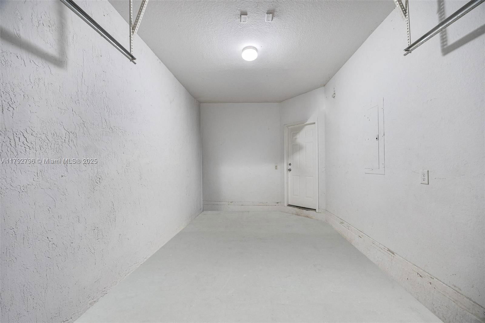 Real estate property located at 433 21st Ter, Miami-dade, Portofino Villas West, Homestead, FL