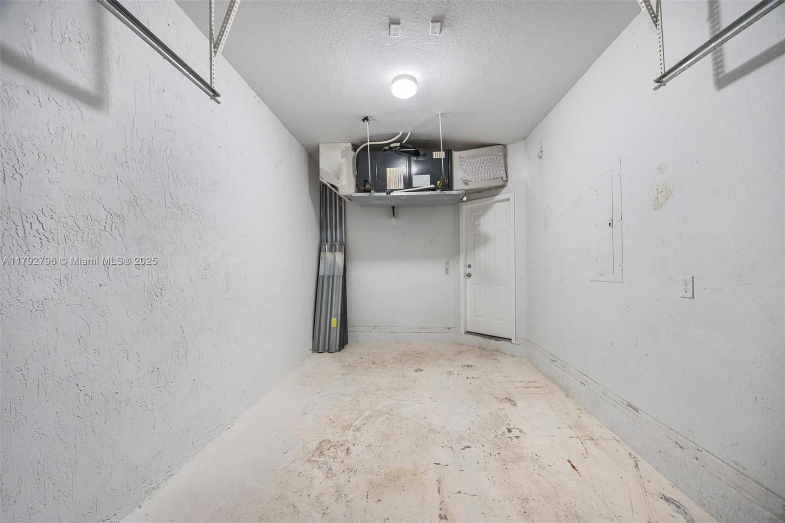 Real estate property located at 433 21st Ter, Miami-dade, Portofino Villas West, Homestead, FL