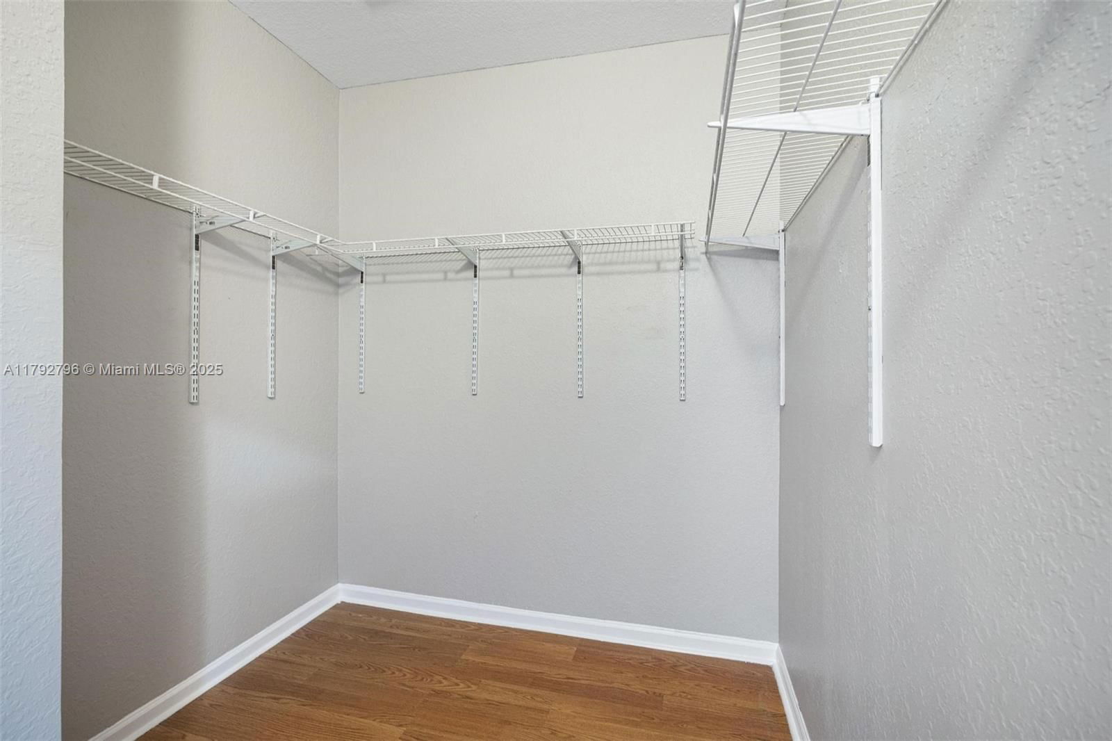 Real estate property located at 433 21st Ter, Miami-dade, Portofino Villas West, Homestead, FL