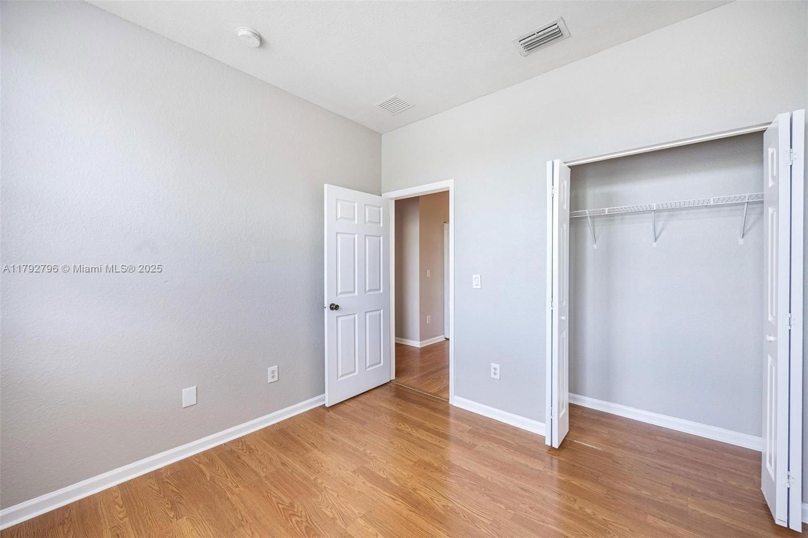 Real estate property located at 433 21st Ter, Miami-dade, Portofino Villas West, Homestead, FL