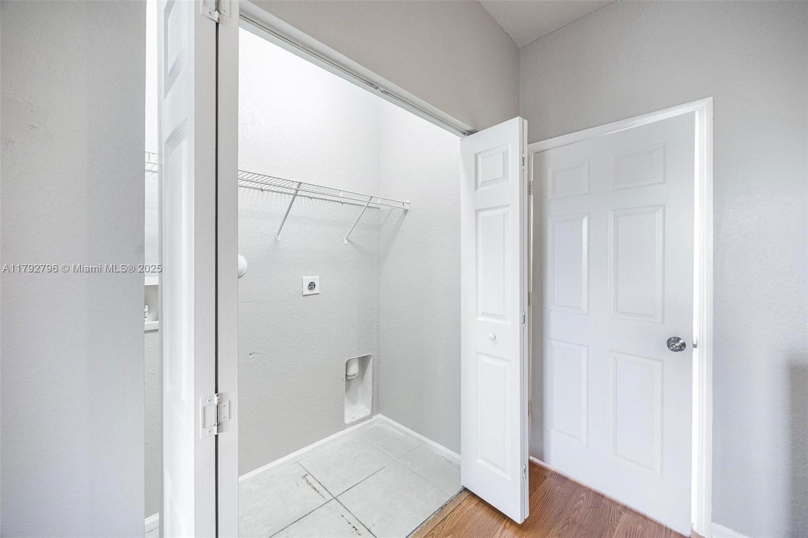 Real estate property located at 433 21st Ter, Miami-dade, Portofino Villas West, Homestead, FL