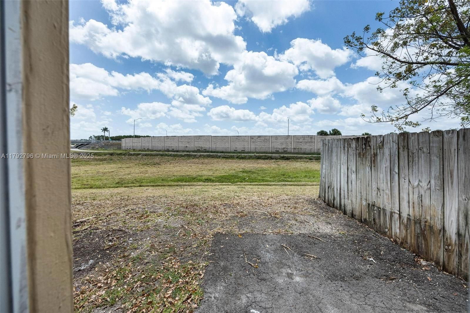 Real estate property located at 433 21st Ter, Miami-dade, Portofino Villas West, Homestead, FL