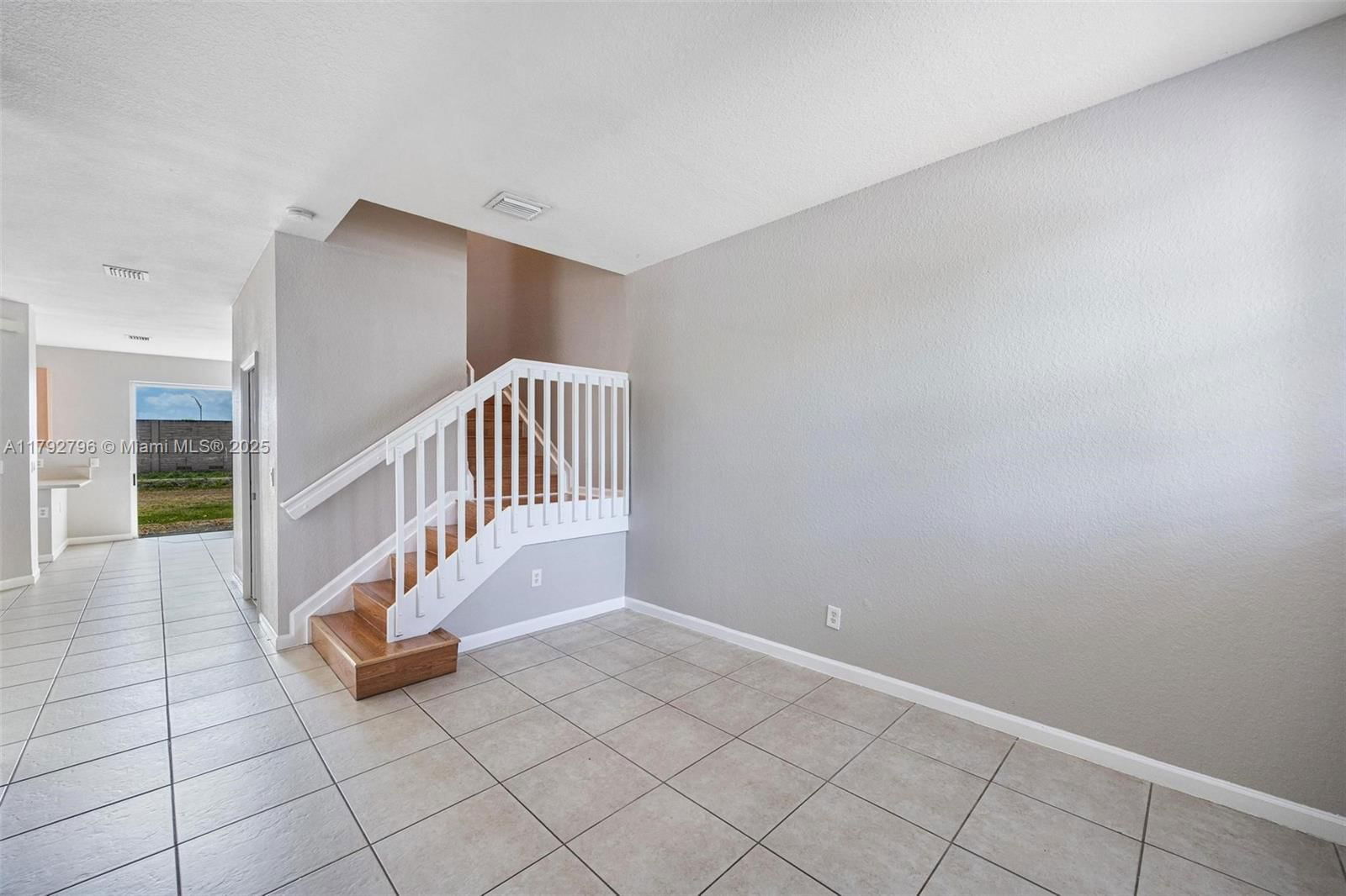 Real estate property located at 433 21st Ter, Miami-dade, Portofino Villas West, Homestead, FL