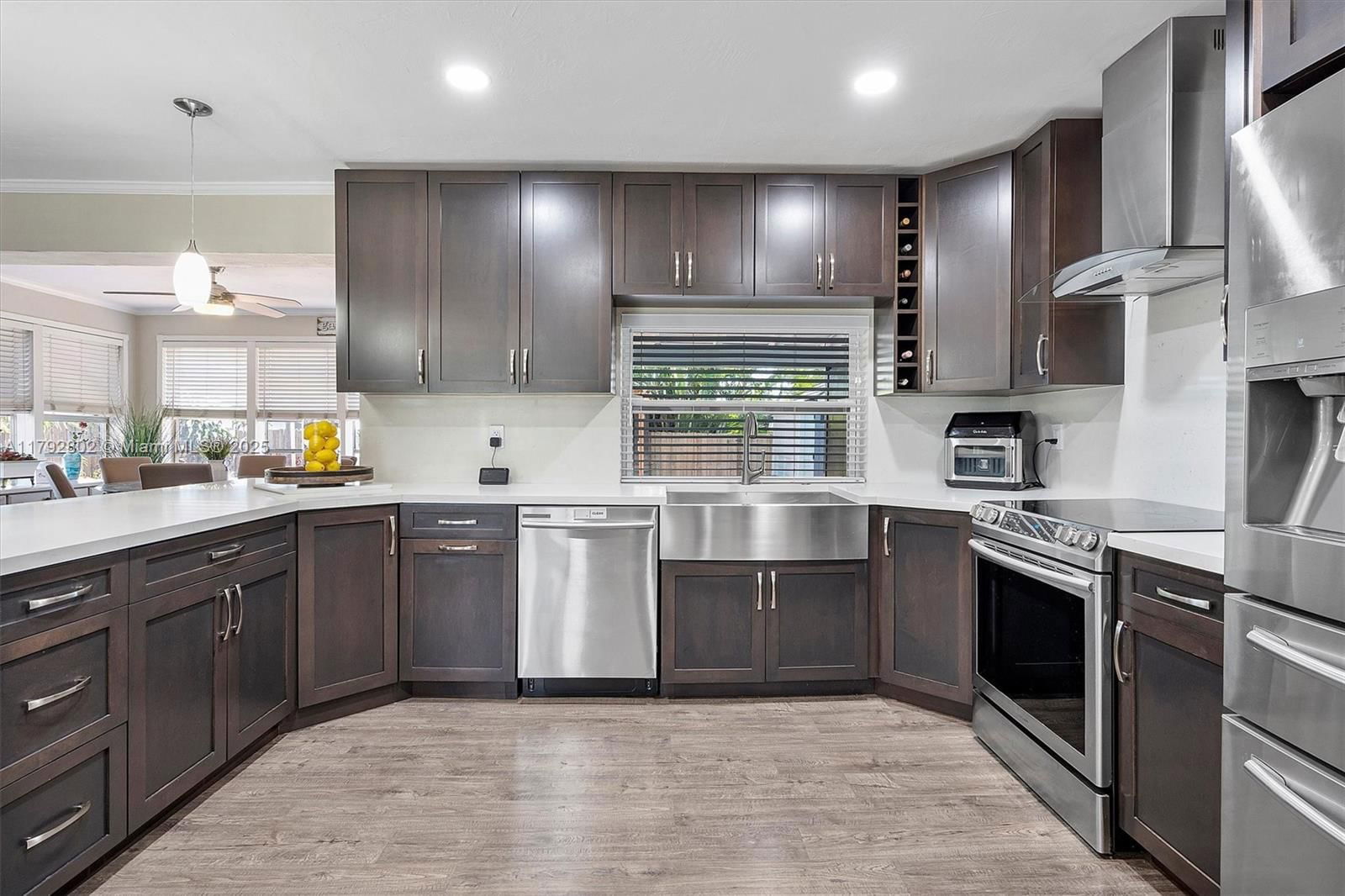 Real estate property located at 8420 Taft St, Broward, Boulevard Heights Sec 9, Pembroke Pines, FL
