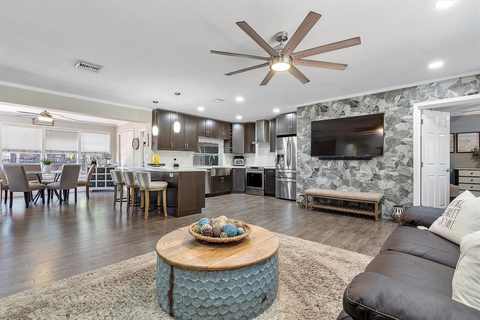 Real estate property located at 8420 Taft St, Broward, Boulevard Heights Sec 9, Pembroke Pines, FL